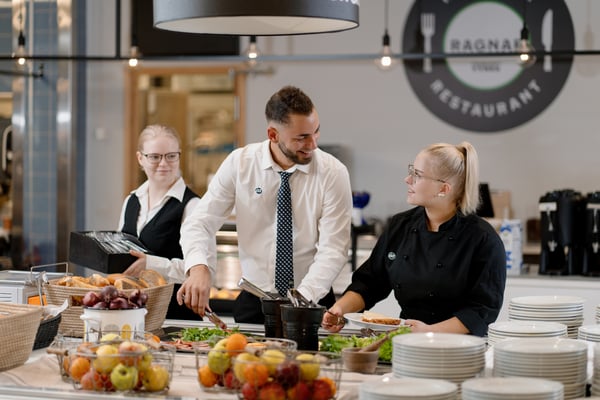 Kätketty helmi – Ragnar on laadukas ravintola keskellä tehdaskiinteistöä