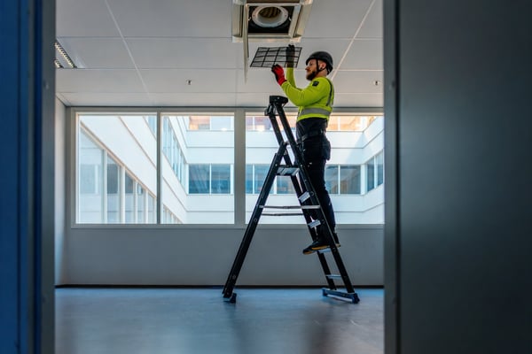 Velvoitteesta hyödyksi – suunnitelmallinen energianhallinta säästää kustannuksia ja kiinteistöä