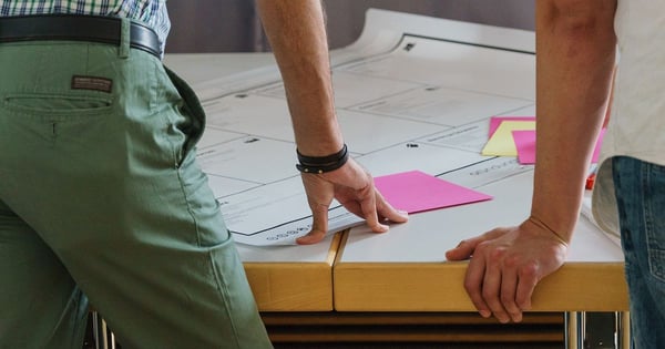 Mentorointi on tietotaidon siirtämistä ja vertaistukea